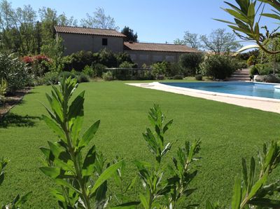 Nos prestations sur le secteur de www.universgazons.com